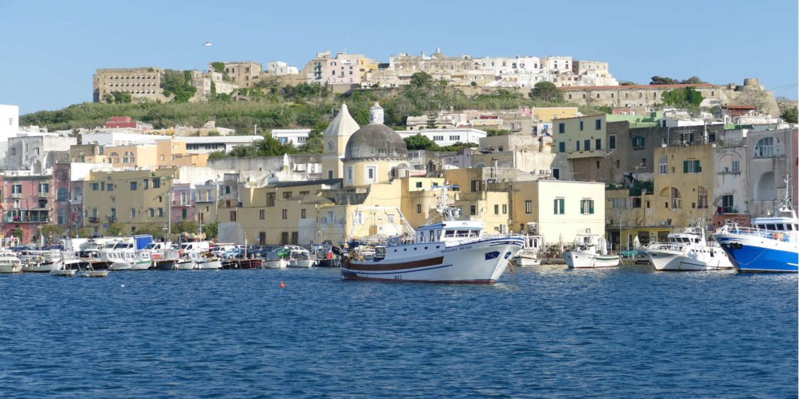 Ferry Ischia Procida