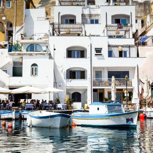 San Michele Procida, le batiment